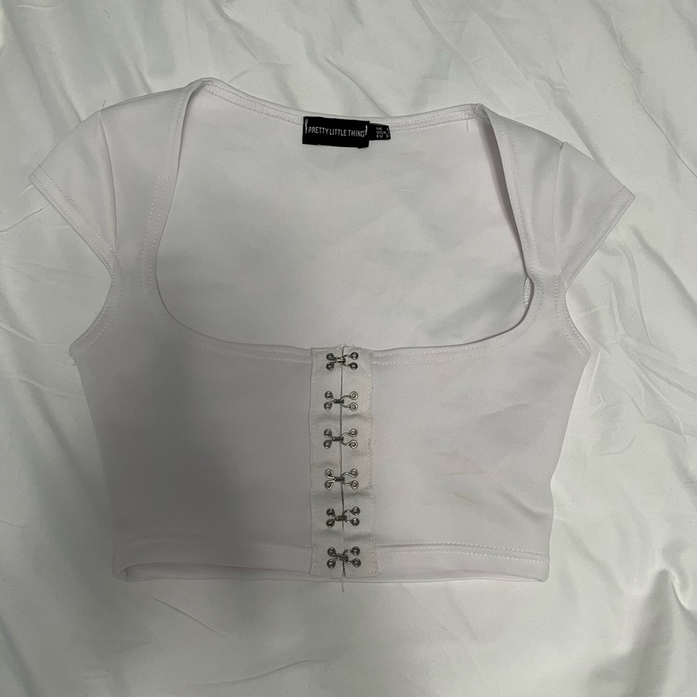 PrettyLitteThing top